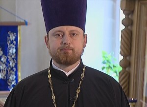 Настоятель новошахтинского прихода в честь Донской иконы Божьей Матери о. Роман